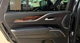 Cadillac Escalade 2023 года за 47 000 000 тг. в Алматы – фото 5