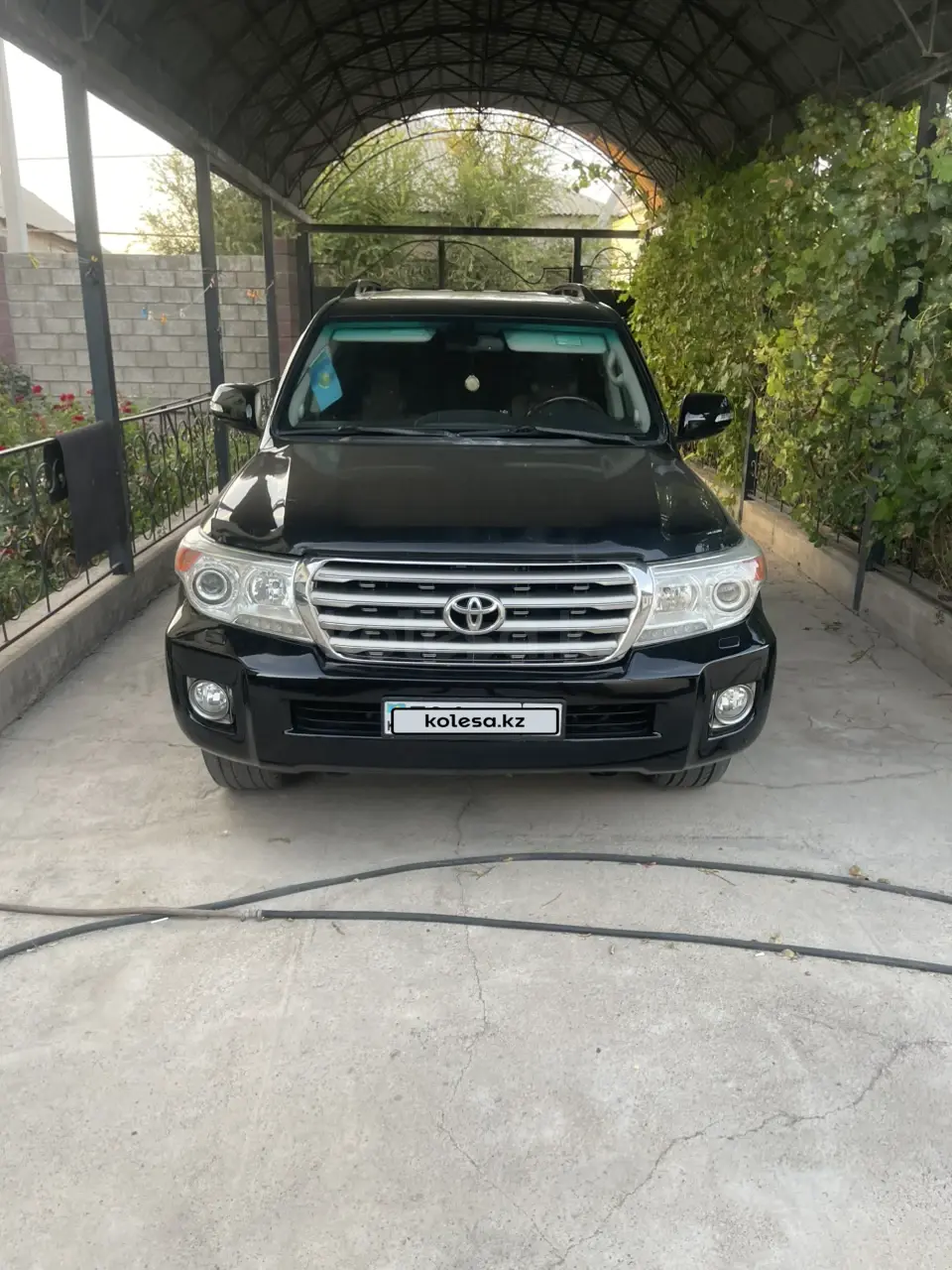 Toyota Land Cruiser, 2012