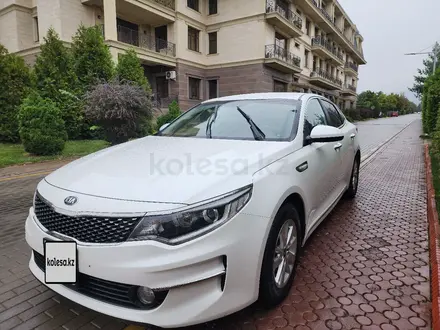 Kia K5 2017 года за 7 950 000 тг. в Алматы – фото 3