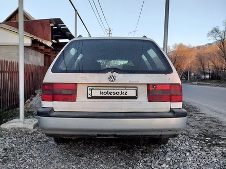 Volkswagen Passat 1995 года за 1 260 000 тг. в Талдыкорган – фото 3