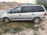 Ford Galaxy 2004 года за 2 000 000 тг. в Шымкент – фото 3