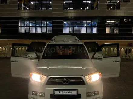 Toyota 4Runner 2012 года за 12 500 000 тг. в Актау – фото 2
