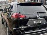 Nissan Rogue 2019 года за 7 600 000 тг. в Атырау – фото 2