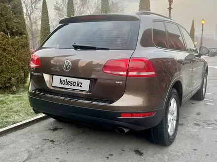 Volkswagen Touareg 2014 года за 13 000 000 тг. в Алматы – фото 3