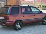 Mitsubishi Space Wagon 1996 года за 1 700 000 тг. в Жанаозен – фото 2