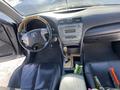 Toyota Camry 2006 года за 5 300 000 тг. в Караганда – фото 8
