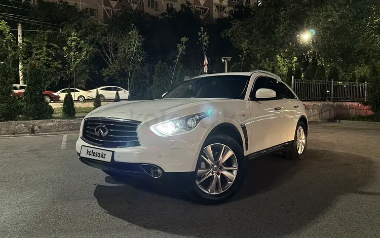 Infiniti FX37 2012 года за 8 300 000 тг. в Алматы