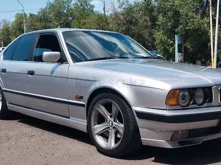 BMW 520 1991 года за 1 750 000 тг. в Тараз – фото 2