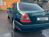 Mercedes-Benz C 180 1996 годаfor1 300 000 тг. в Алматы – фото 4