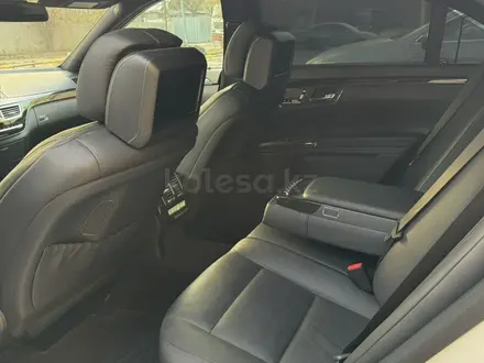 Mercedes-Benz S 350 2011 года за 14 700 000 тг. в Алматы – фото 20