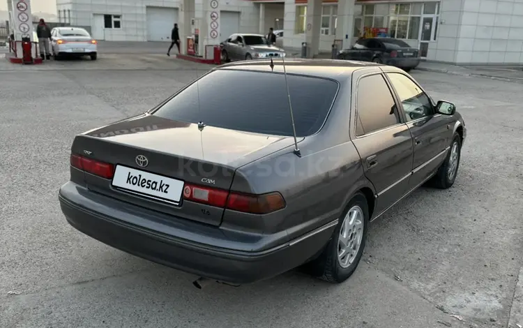 Toyota Camry 1999 годаfor2 900 000 тг. в Шымкент