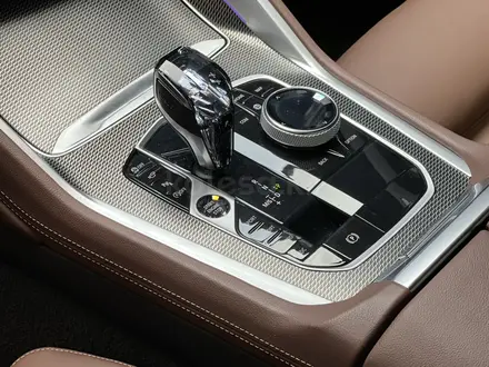 BMW X6 2021 года за 36 295 000 тг. в Алматы – фото 17