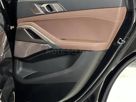 BMW X6 2021 года за 36 295 000 тг. в Алматы – фото 25
