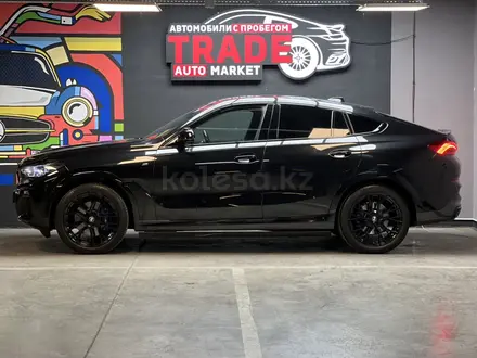 BMW X6 2021 года за 36 295 000 тг. в Алматы – фото 3