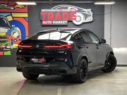 BMW X6 2021 года за 36 295 000 тг. в Алматы – фото 9