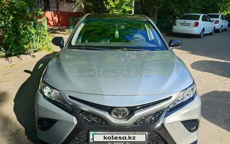 Toyota Camry 2020 годаүшін12 500 000 тг. в Шымкент