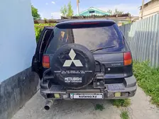 Mitsubishi RVR, 1995