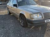 Mercedes-Benz E 230 1989 годаүшін350 000 тг. в Балхаш – фото 4