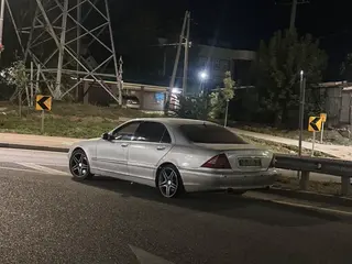Mercedes-Benz S 430