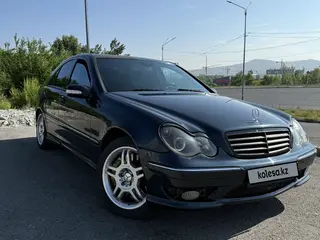 Mercedes-Benz C 32 AMG