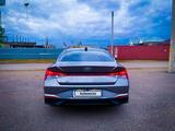 Hyundai Elantra 2021 года за 9 000 000 тг. в Караганда – фото 4