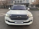 Toyota Land Cruiser 2020 года за 33 000 000 тг. в Шымкент