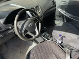 Hyundai Solaris 2013 года за 2 650 000 тг. в Караганда – фото 5