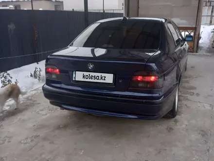 BMW 523 1997 года за 2 800 000 тг. в Алматы – фото 16