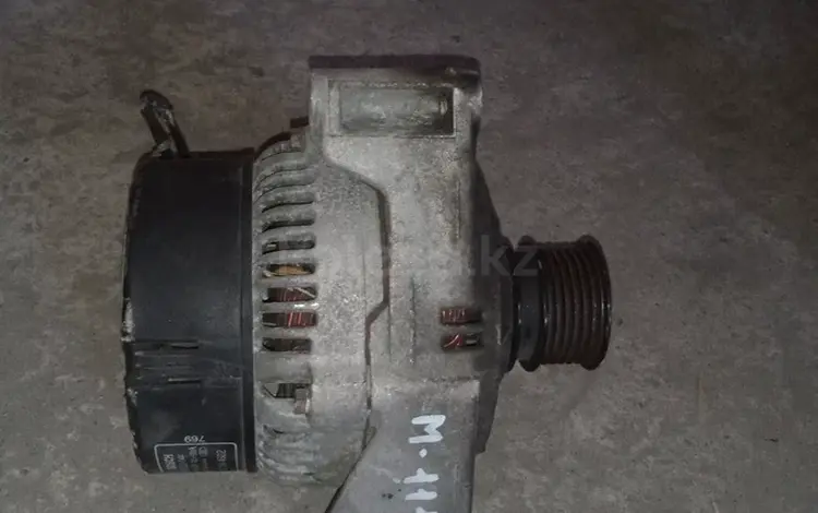 Генератор на Мерседес 111 двигатель BOSCH. за 45 000 тг. в Алматы
