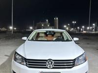 Volkswagen Passat 2014 годаfor4 800 000 тг. в Атырау