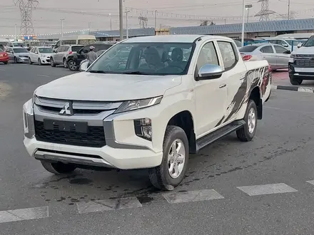 Mitsubishi L200 2023 года за 7 910 000 тг. в Актау