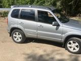 Chevrolet Niva 2013 года за 2 650 000 тг. в Павлодар – фото 2
