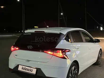 Hyundai i20 2023 годаүшін7 300 000 тг. в Караганда – фото 2