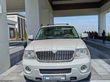Lincoln Navigator 2004 годаүшін5 000 000 тг. в Актау – фото 3