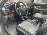 Toyota Land Cruiser Prado 2004 годаfor12 500 000 тг. в Актобе – фото 4