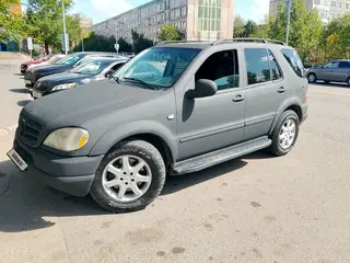 Mercedes-Benz ML 350