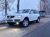 Volkswagen Touareg 2004 годаfor5 800 000 тг. в Алматы – фото 4