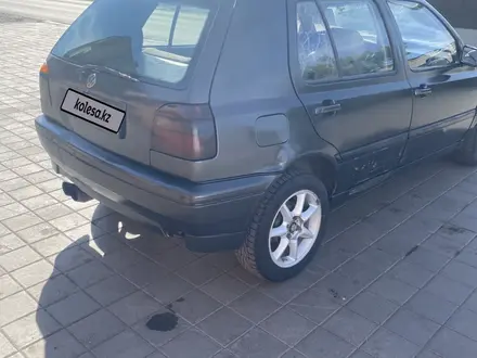 Volkswagen Golf 1993 года за 720 000 тг. в Караганда – фото 5