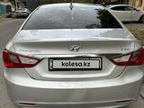 Hyundai Sonata 2010 годаfor4 800 000 тг. в Алматы – фото 3