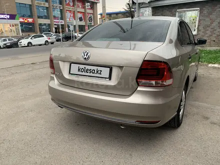 Volkswagen Polo 2016 года за 5 900 000 тг. в Алматы – фото 2