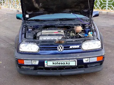 Volkswagen Golf 1994 года за 1 650 000 тг. в Шымкент – фото 7