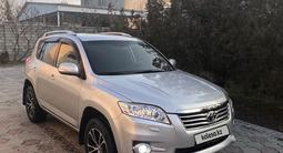 Toyota RAV4 2010 года за 8 200 000 тг. в Тараз – фото 2