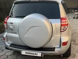 Toyota RAV4 2010 года за 8 200 000 тг. в Тараз – фото 4