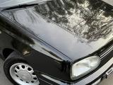 Volkswagen Golf 1996 годаfor2 550 000 тг. в Алматы – фото 2