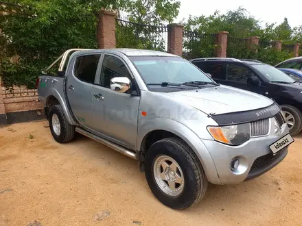 Mitsubishi L200 2007 года за 2 600 000 тг. в Актау – фото 3