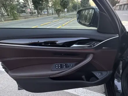BMW 530 2019 года за 19 000 000 тг. в Алматы – фото 11