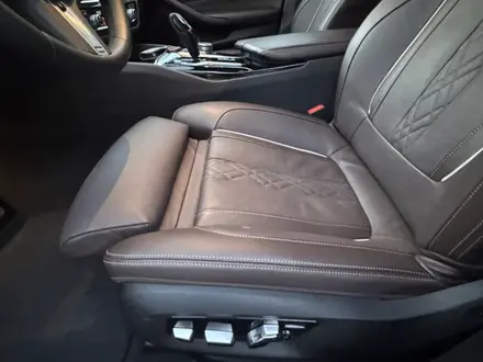 BMW 530 2019 года за 19 000 000 тг. в Алматы – фото 12
