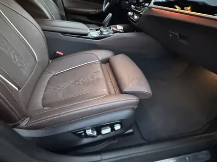 BMW 530 2019 года за 19 000 000 тг. в Алматы – фото 22