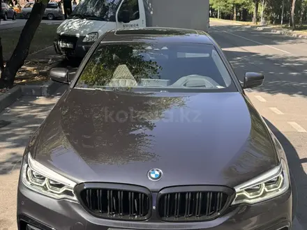 BMW 530 2019 года за 19 000 000 тг. в Алматы – фото 30