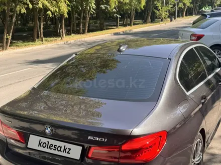 BMW 530 2019 года за 19 000 000 тг. в Алматы – фото 27